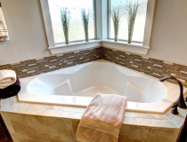 luge master bath 5